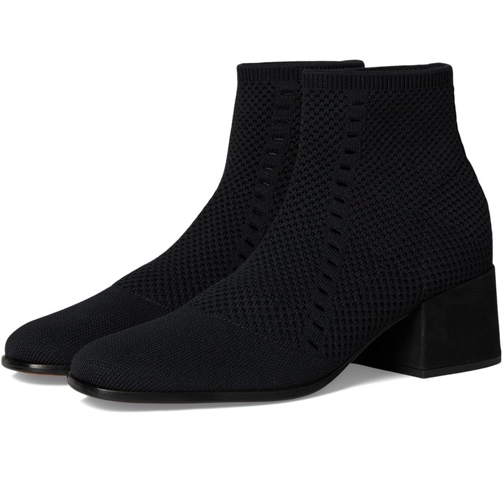 Eileen Fisher Honey Black Knit Block Heel Ankle Booties 9.5 $235